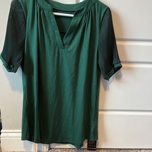 Elegant Green Women's Top